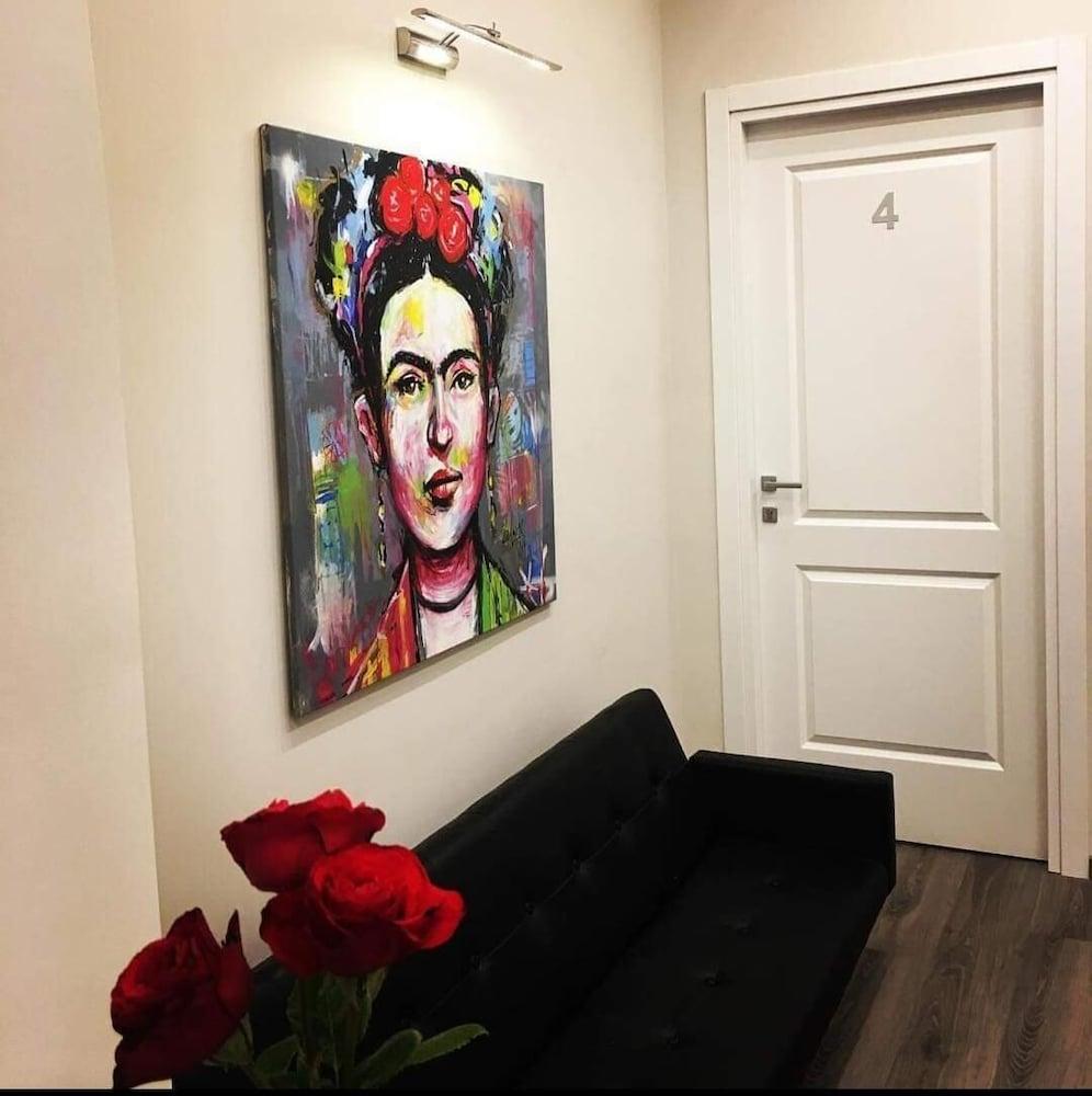 Rhs Rienzo Affittacamere Roma